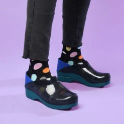 Dansko Professional Black Translucent 11 Dansko Professional Black Translucent -Dansko Sales Store S23 PDP ProTranslucent Black 2400x2400.3