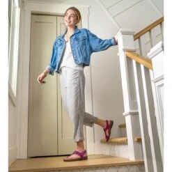 Dansko Reece Magenta Waxy Burnished -Dansko Sales Store S23 PDP Roma Reece Magenta Feb23 2400x2400 1